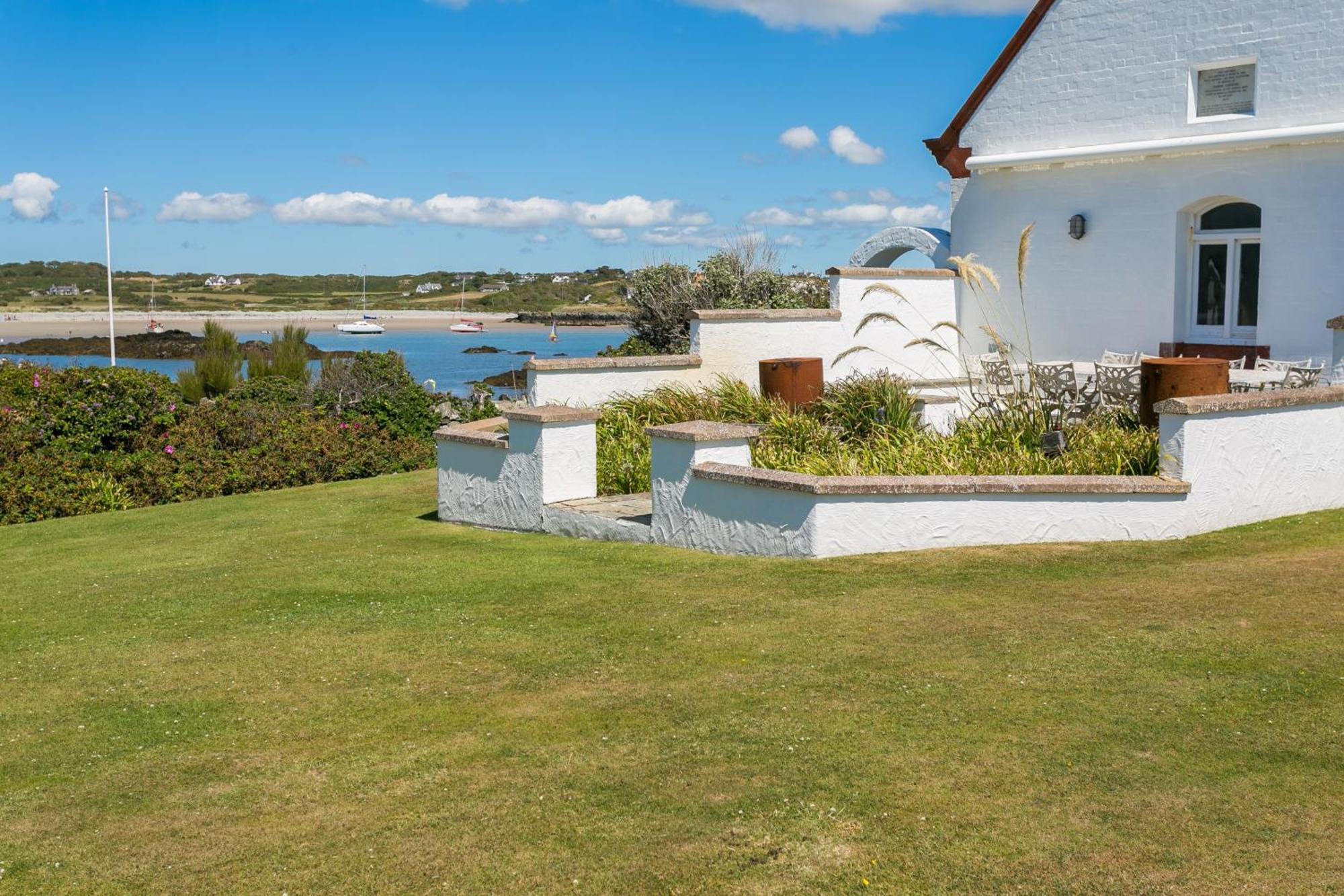 Pen Y Graig Villa Rhoscolyn Exterior photo