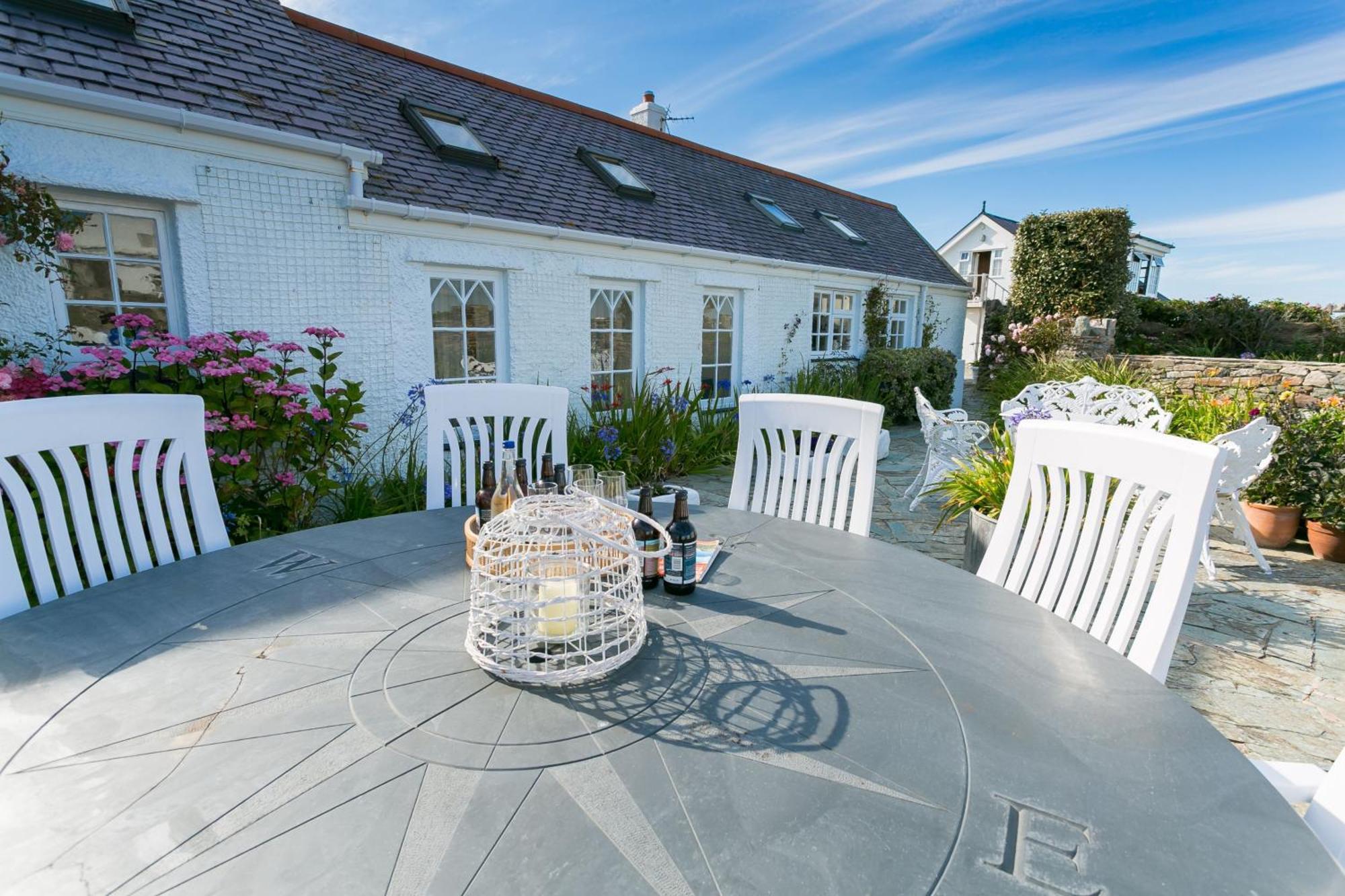 Pen Y Graig Villa Rhoscolyn Exterior photo